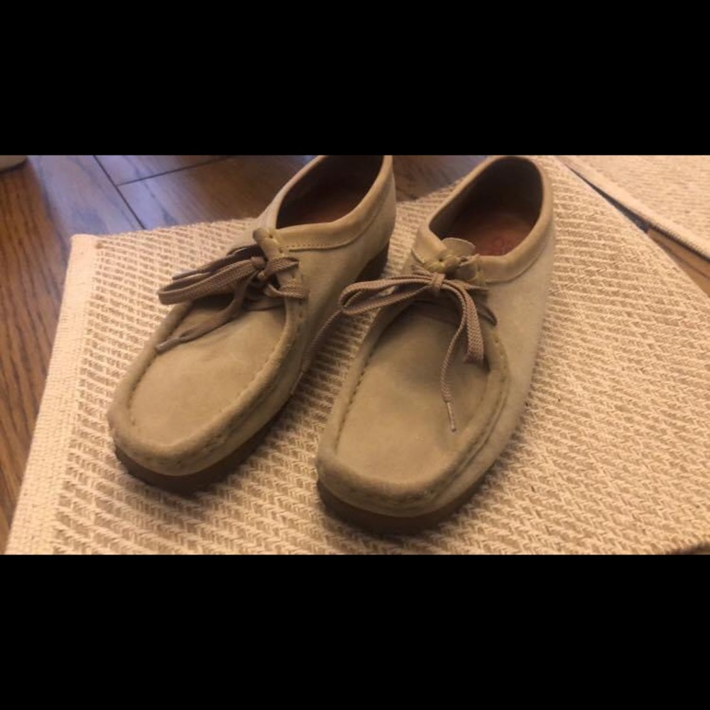 Clarks 8.5